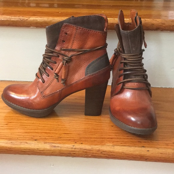 Mjus Shoes - !SALE! Mjus brown leather and suede bootie